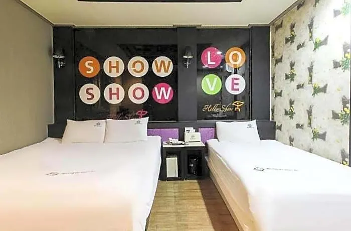ホテル Show